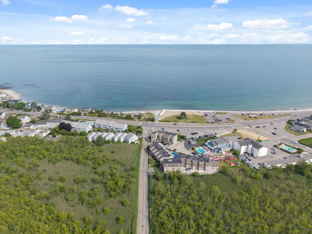 939 Ocean Boulevard Hampton NH 03842
