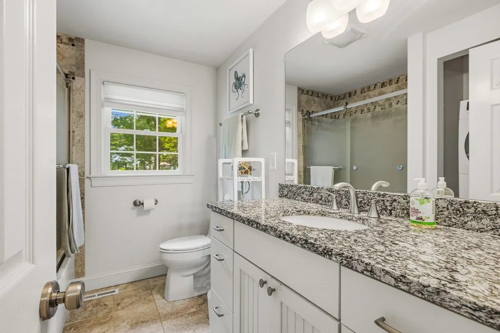 415 High Street Hampton NH 03842