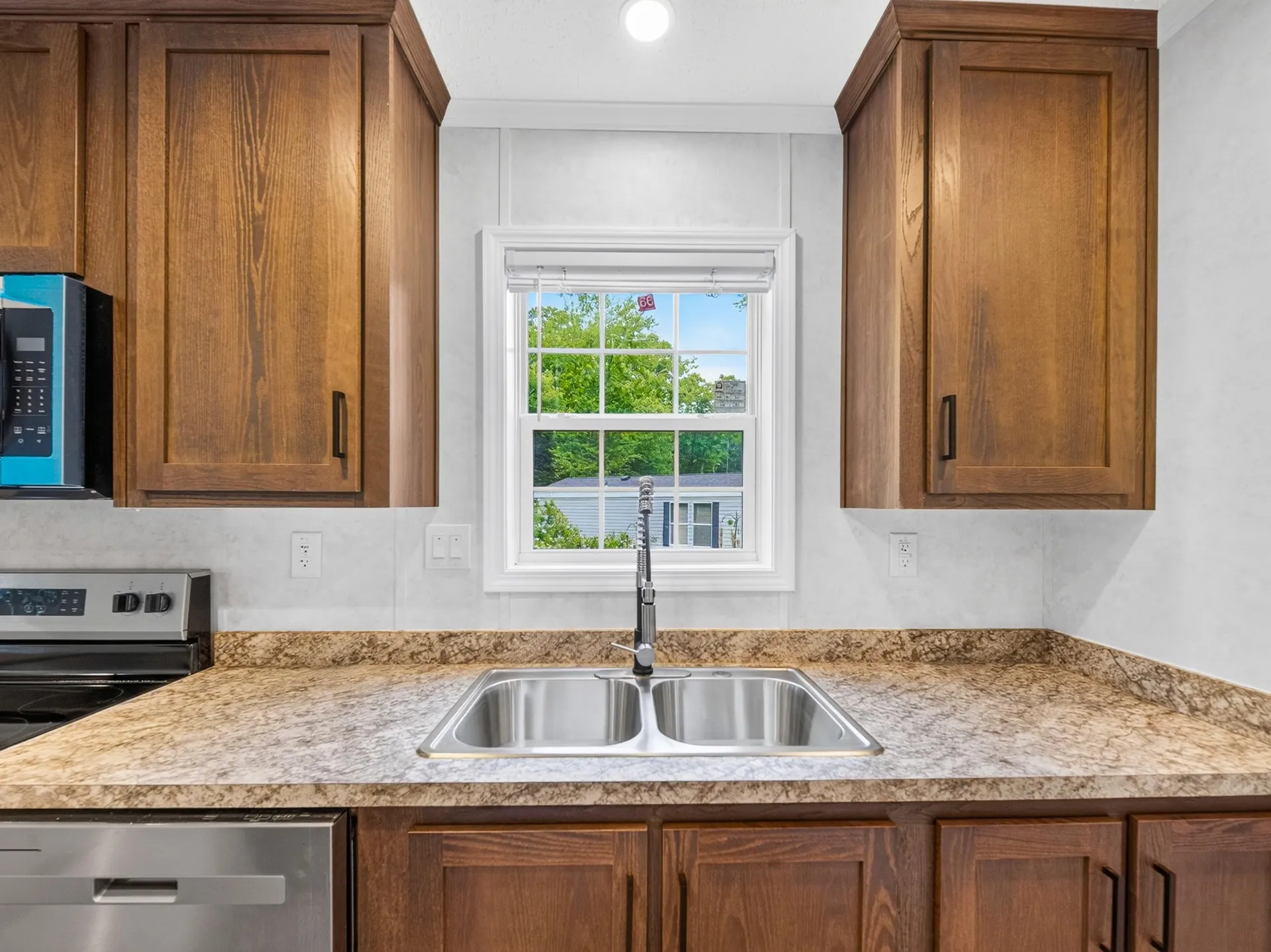 6 Diamond Lane Barrington NH 03825