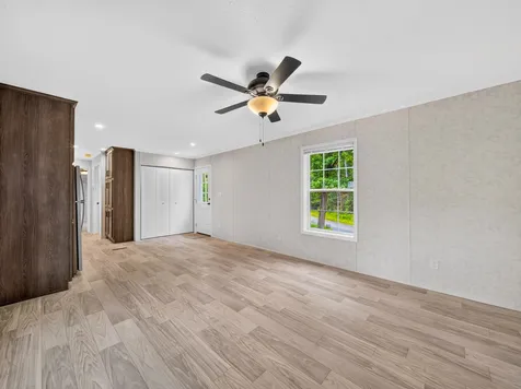 6 Diamond Lane Barrington NH 03825