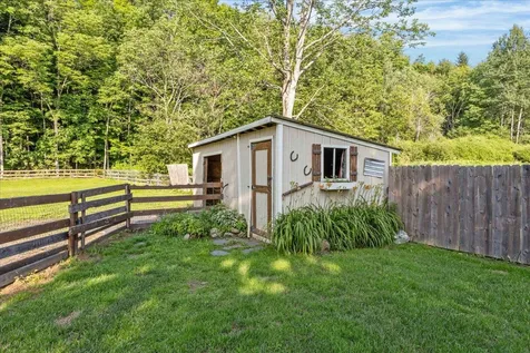 1916 West River Road Lincoln VT 05443