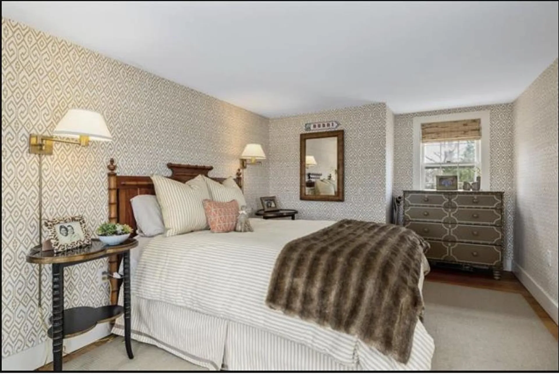 16 Wentworth Road New Castle NH 03854