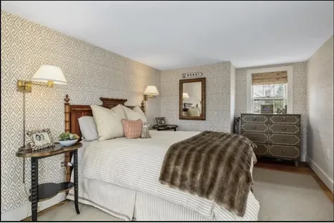 16 Wentworth Road New Castle NH 03854