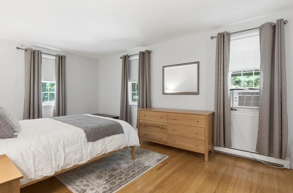 16 Williamsburg Drive Amherst NH 03031