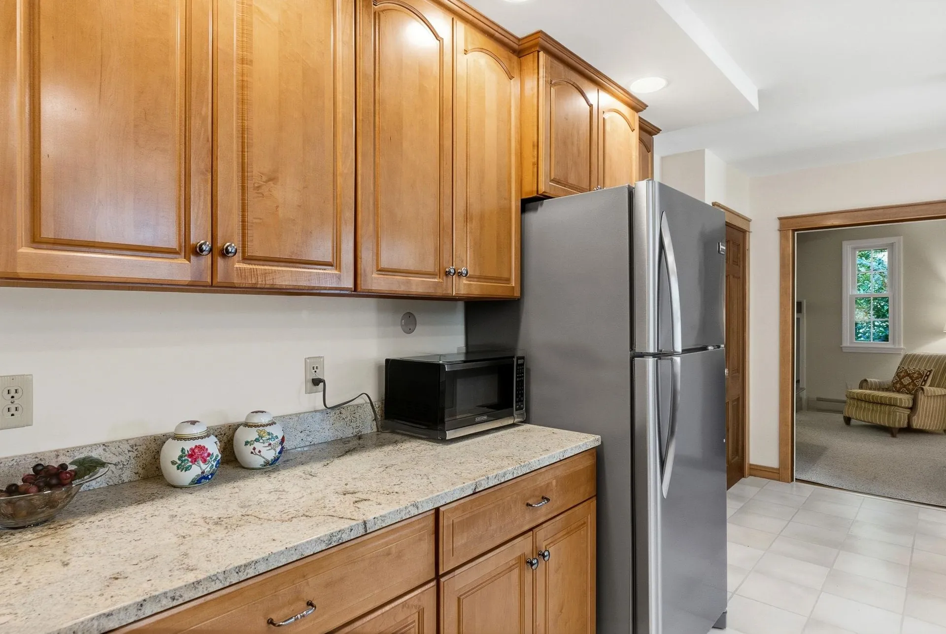 16 Williamsburg Drive Amherst NH 03031