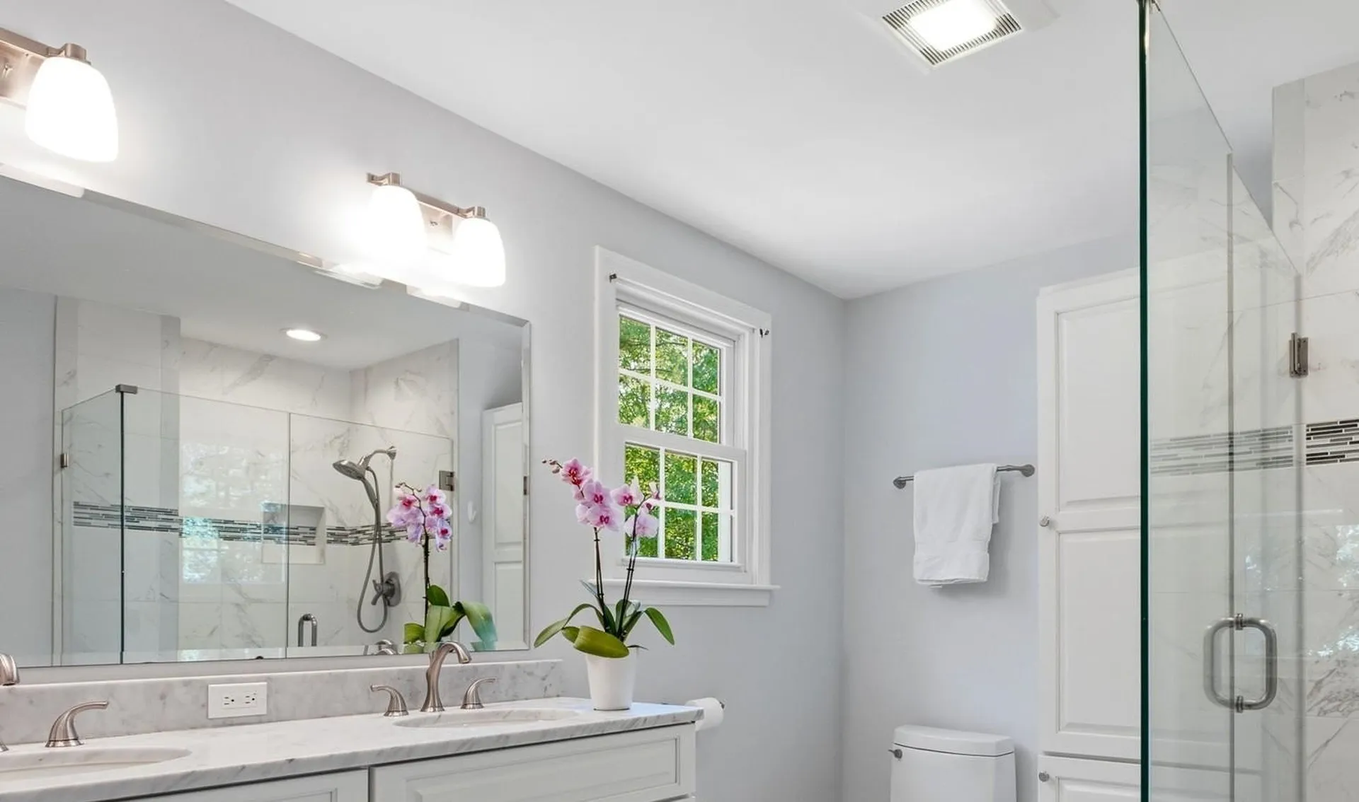 16 Williamsburg Drive Amherst NH 03031