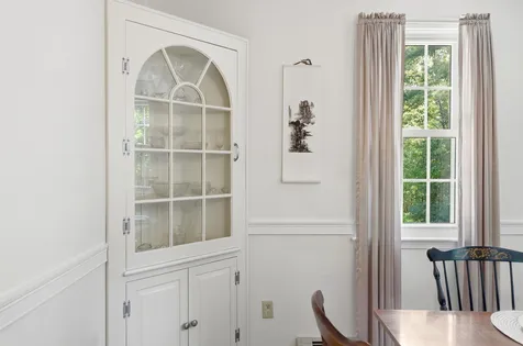 16 Williamsburg Drive Amherst NH 03031