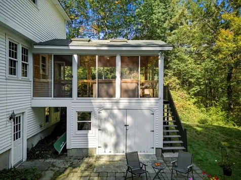 16 Williamsburg Drive Amherst NH 03031