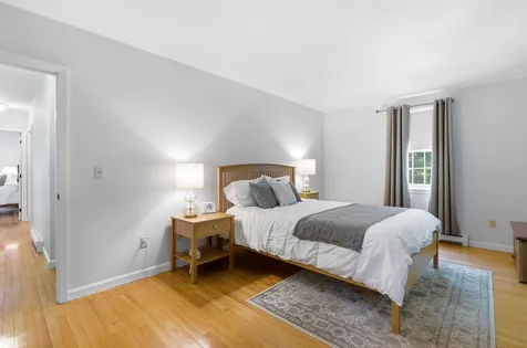 16 Williamsburg Drive Amherst NH 03031