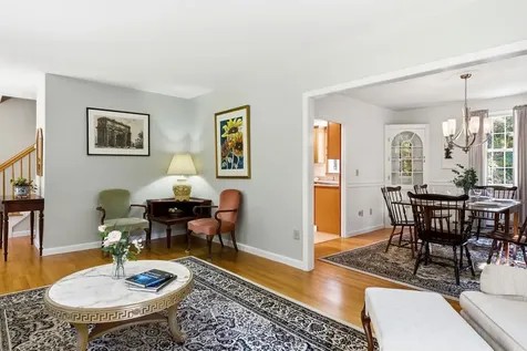 16 Williamsburg Drive Amherst NH 03031