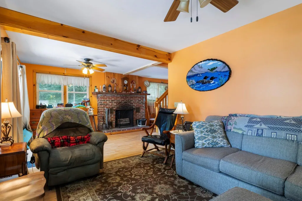 75 Black Cove Road Wakefield NH 03872