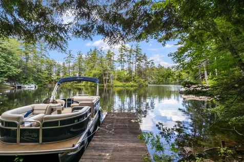 75 Black Cove Road Wakefield NH 03872
