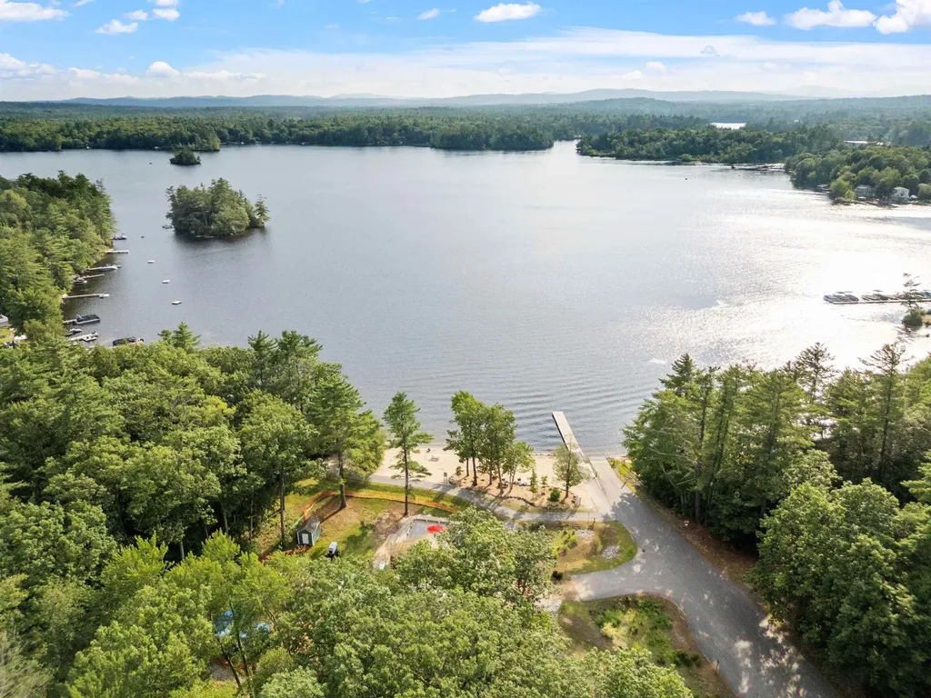 55 Mountain View Drive Moultonborough NH 03253