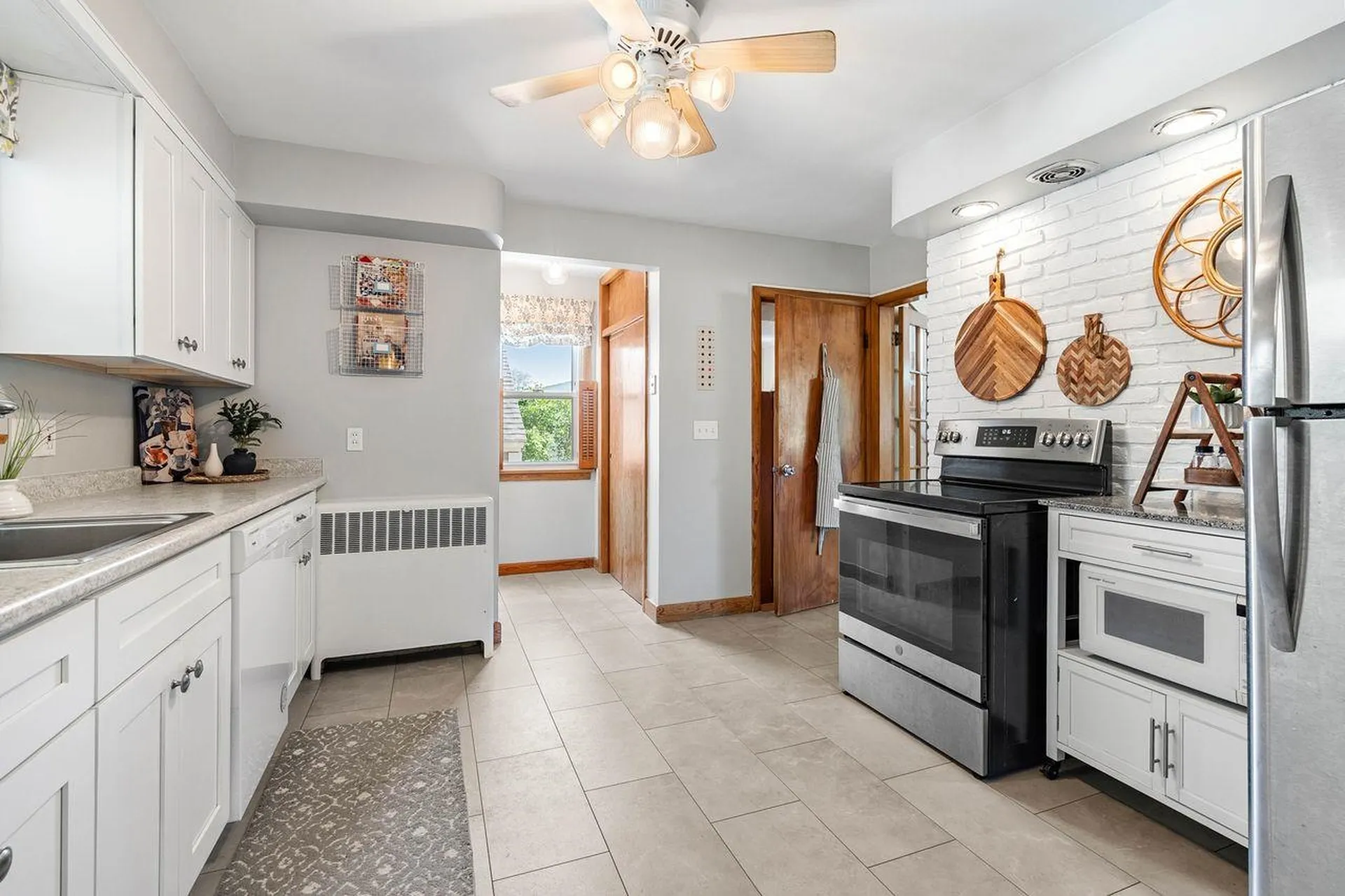 83 Violet Street Manchester NH 03102