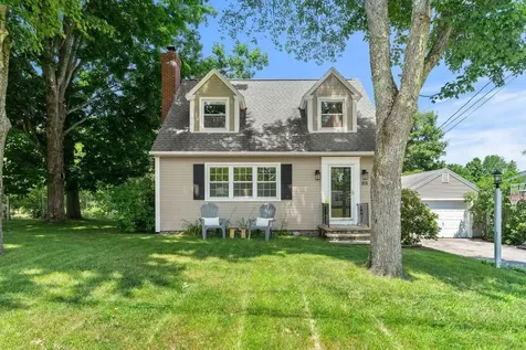 83 Violet Street Manchester NH 03102
