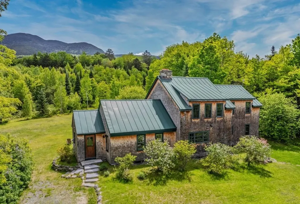 369 Reel Brook Road Easton NH 03580