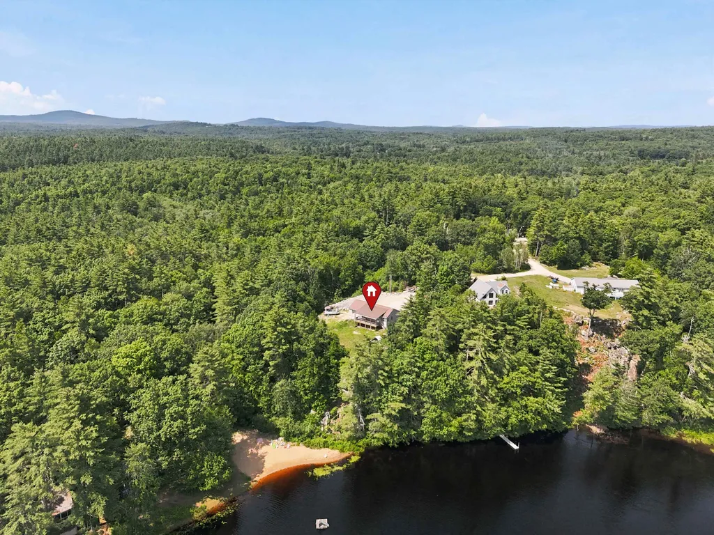 17 Vista Way Barrington NH 03825