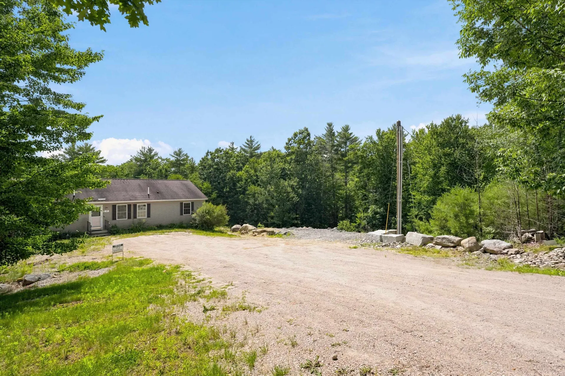 17 Vista Way Barrington NH 03825