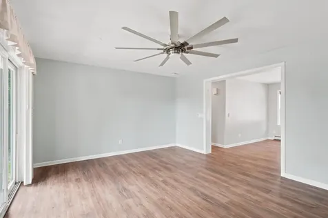 17 Vista Way Barrington NH 03825