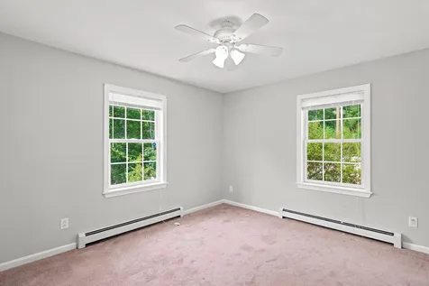 17 Vista Way Barrington NH 03825