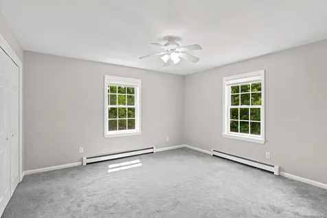 17 Vista Way Barrington NH 03825