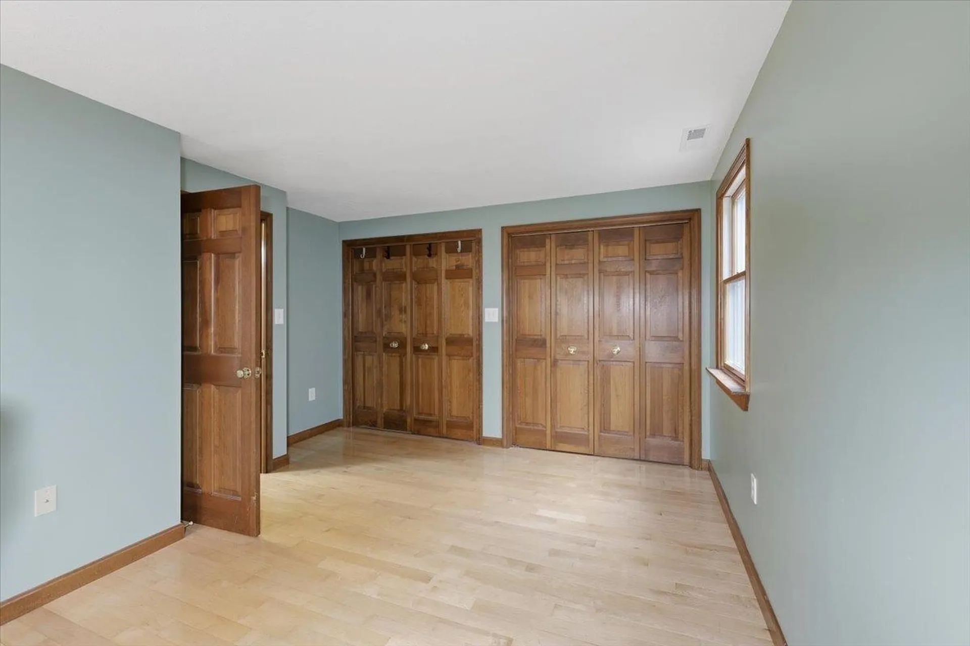 16 Lakeview Way Auburn NH 03032