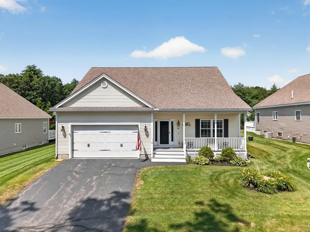 28 Torrey Pines Circle Plaistow NH 03865