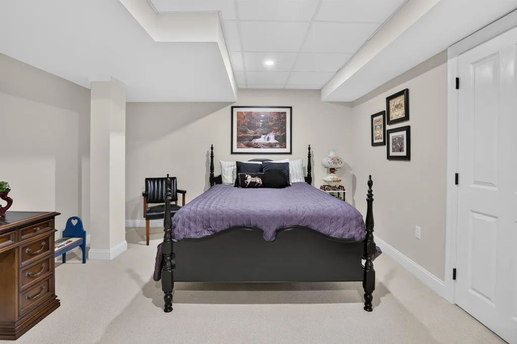 28 Torrey Pines Circle Plaistow NH 03865