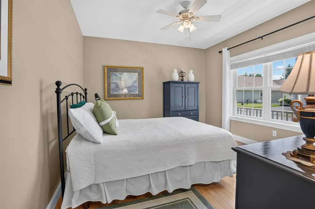 28 Torrey Pines Circle Plaistow NH 03865