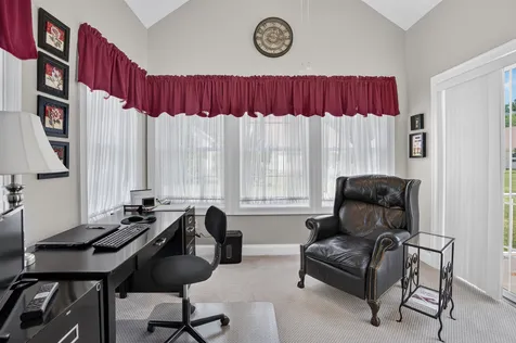 28 Torrey Pines Circle Plaistow NH 03865