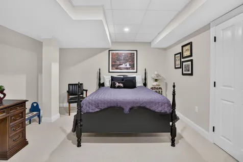 28 Torrey Pines Circle Plaistow NH 03865