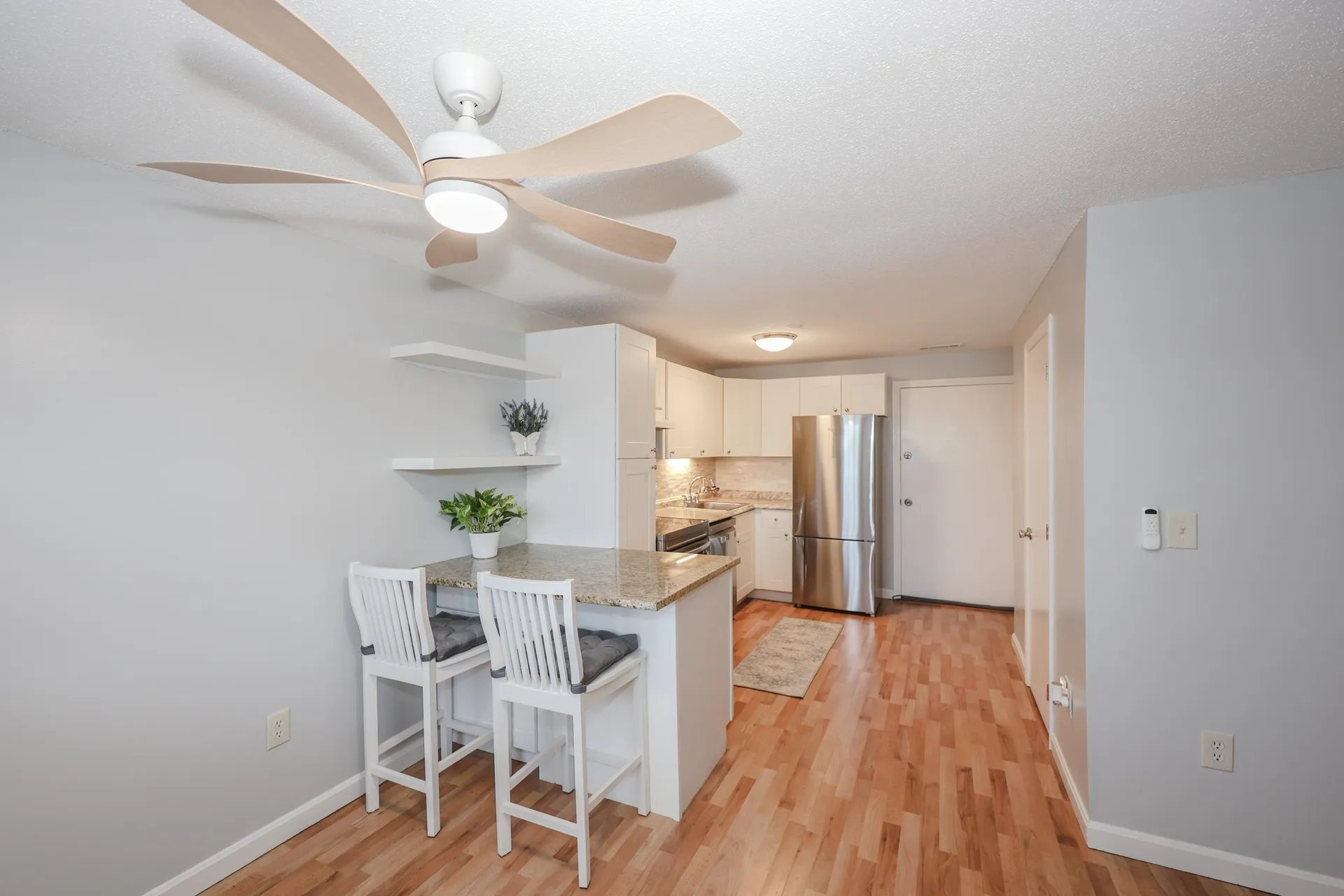 105 Elmwood Drive Hudson NH 03051
