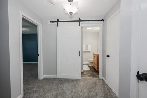 105 Elmwood Drive Hudson NH 03051