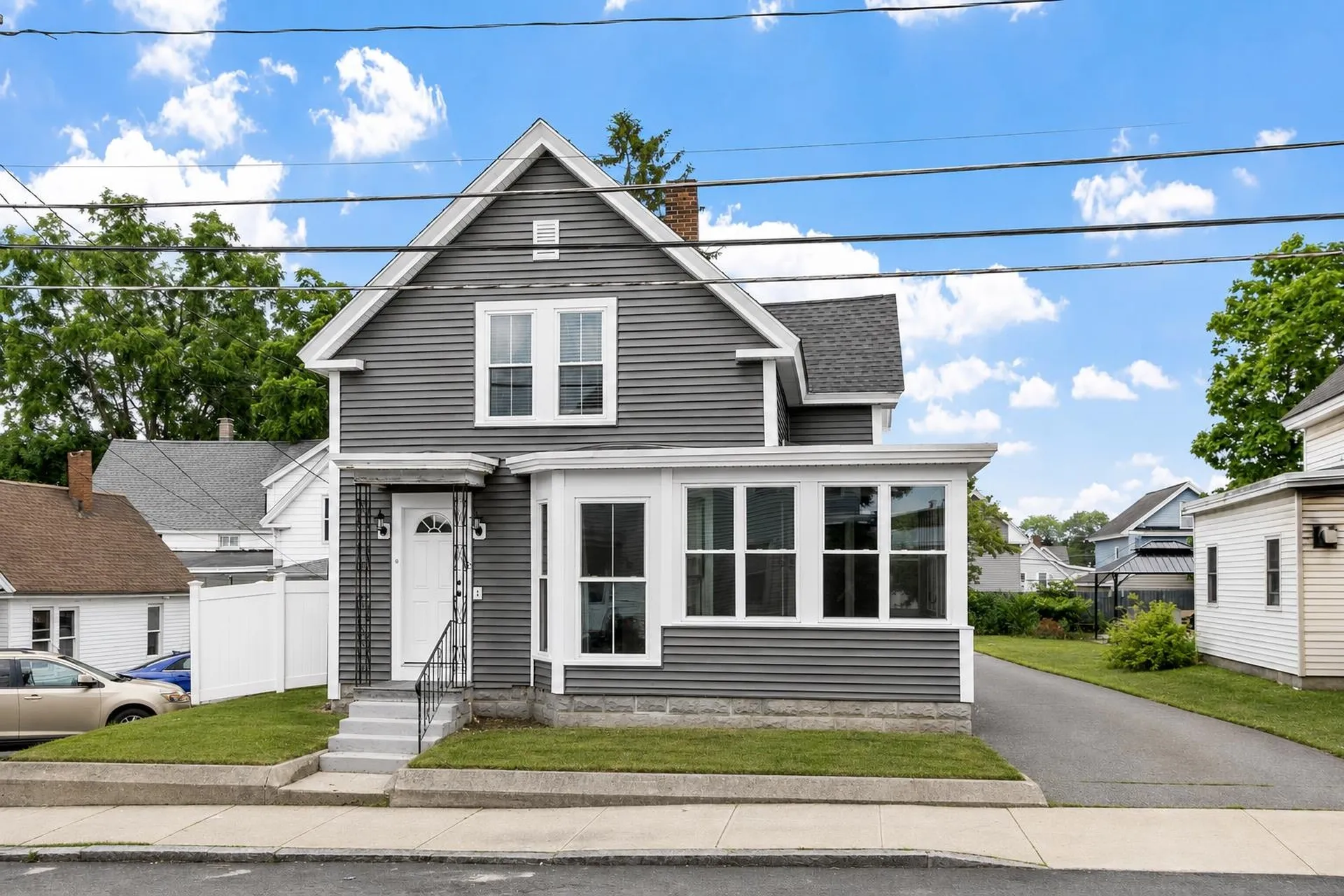 98 Vine Street Nashua NH 03060