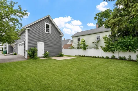 98 Vine Street Nashua NH 03060