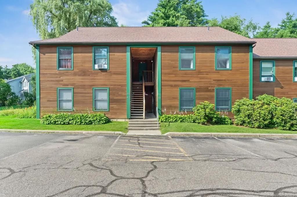 25 Baycrest Drive South Burlington VT 05403