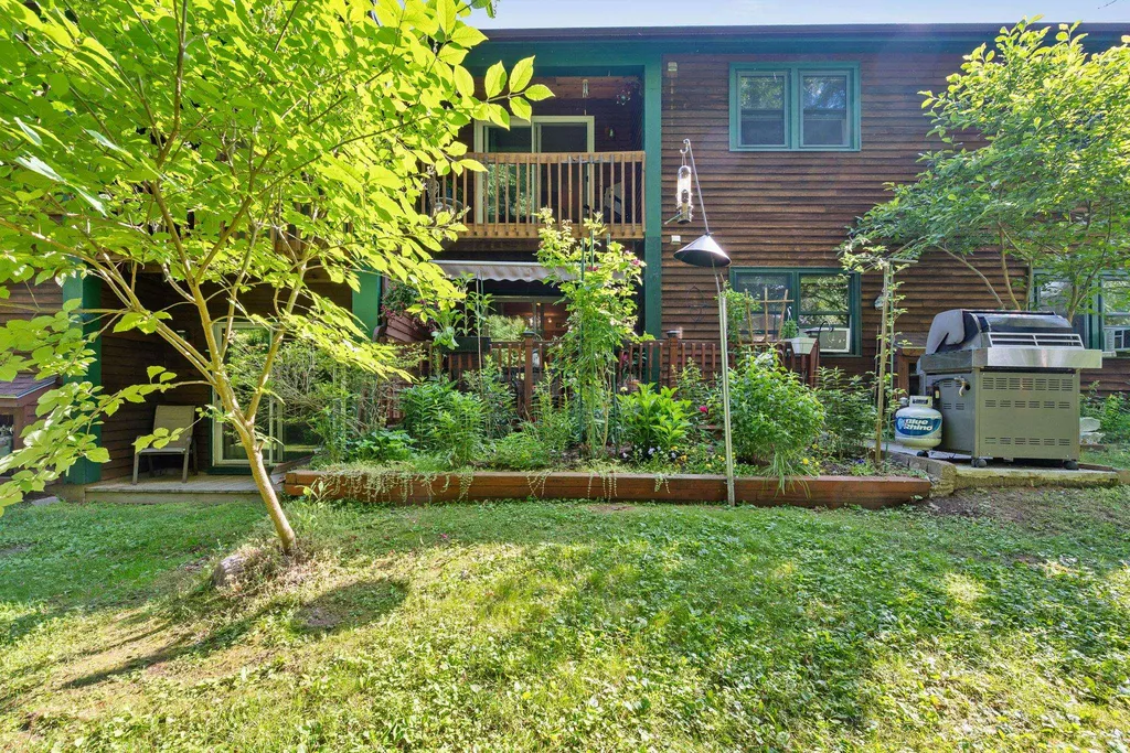 25 Baycrest Drive South Burlington VT 05403