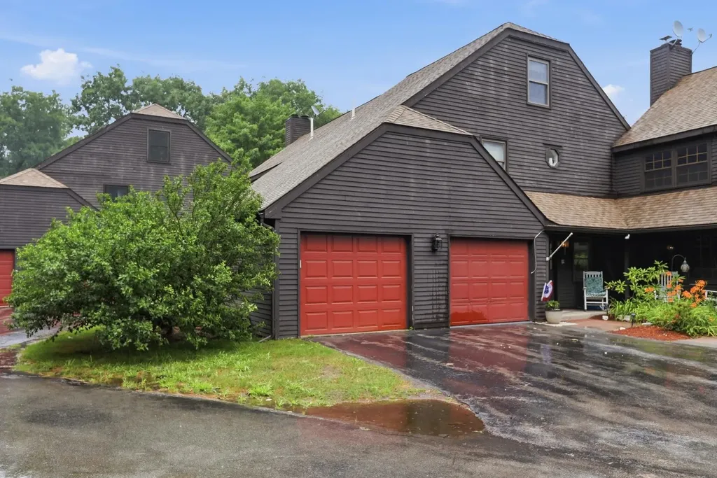 49 Stacey Circle Windham NH 03087