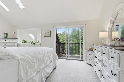 49 Stacey Circle Windham NH 03087