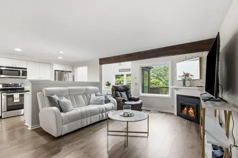 49 Stacey Circle Windham NH 03087