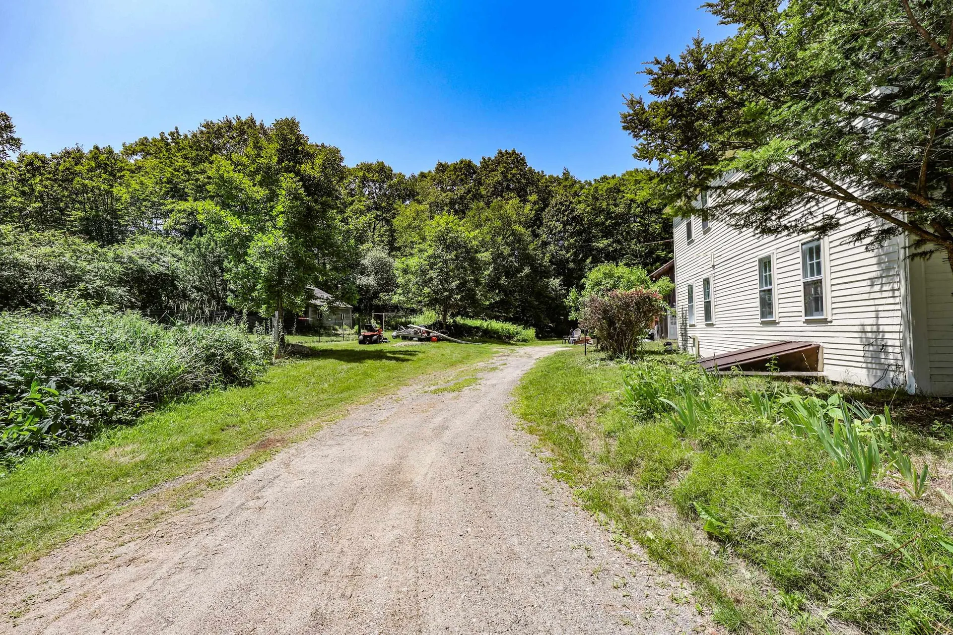443 Centre Street Sullivan NH 03445