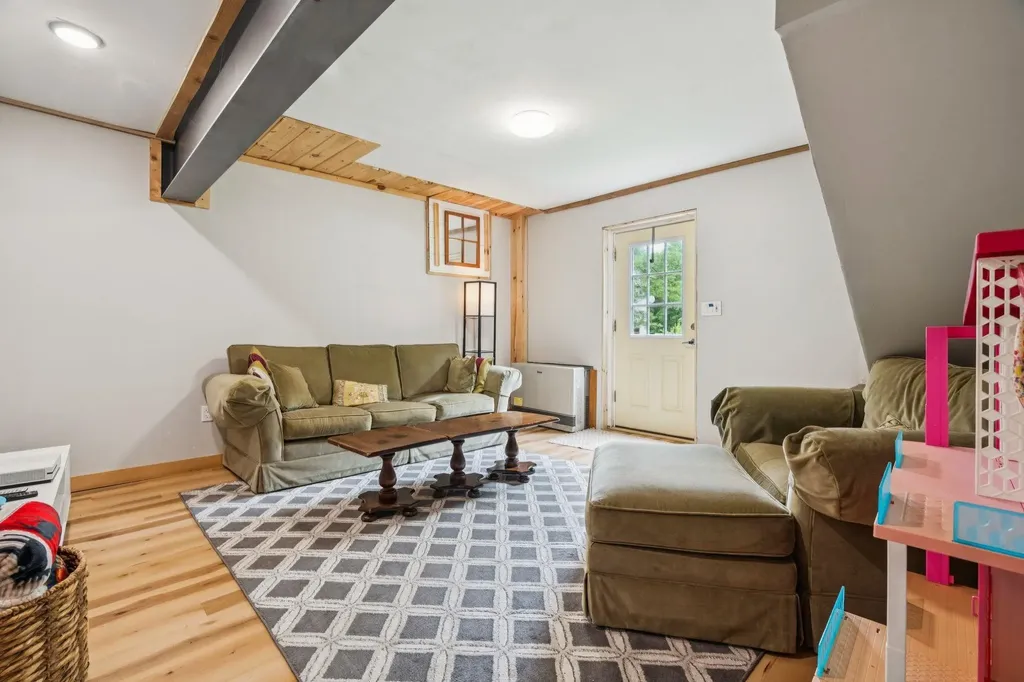 221 Dunkel Road West Windsor VT 05089