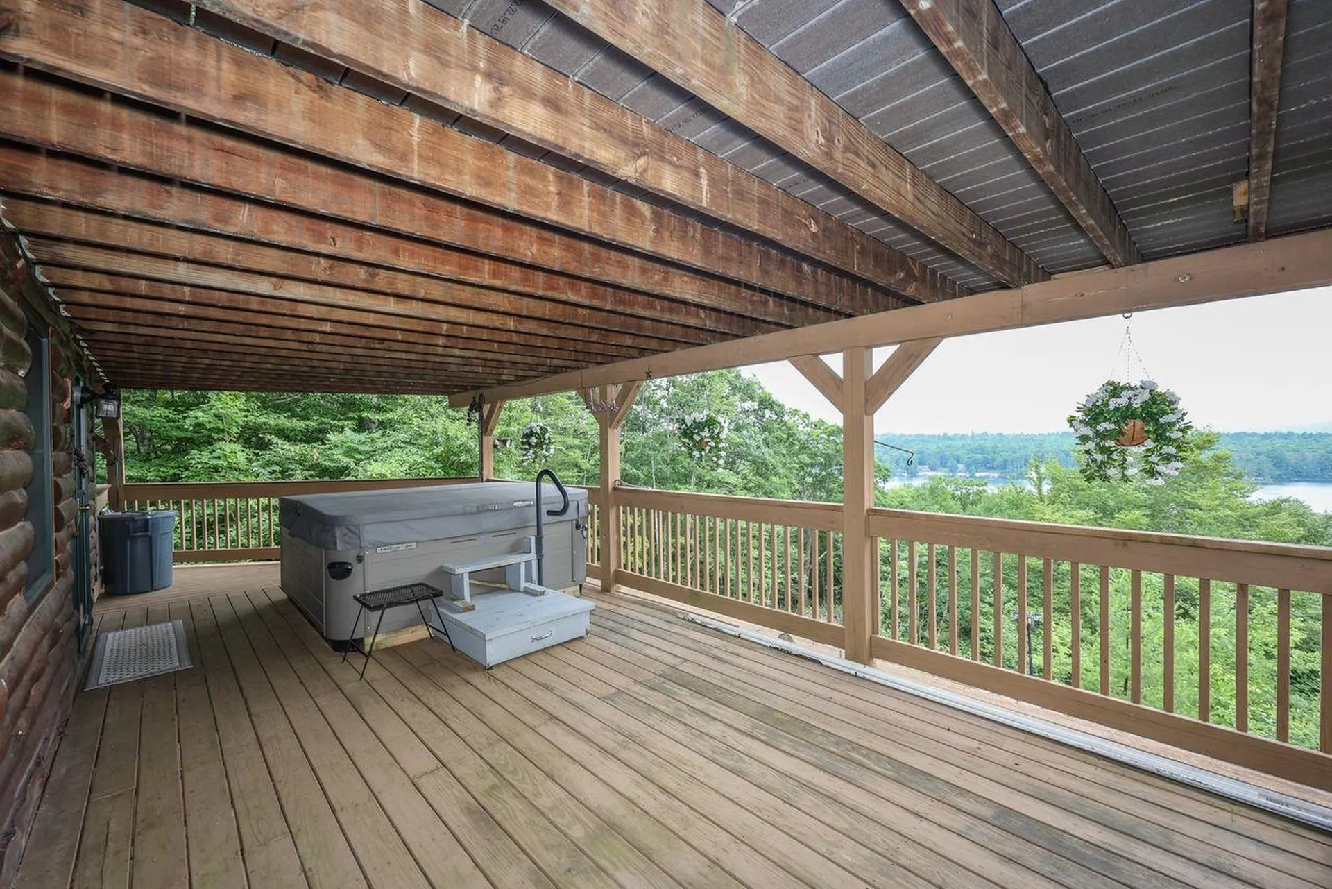 54 Chrisden Drive Bridgewater NH 03222