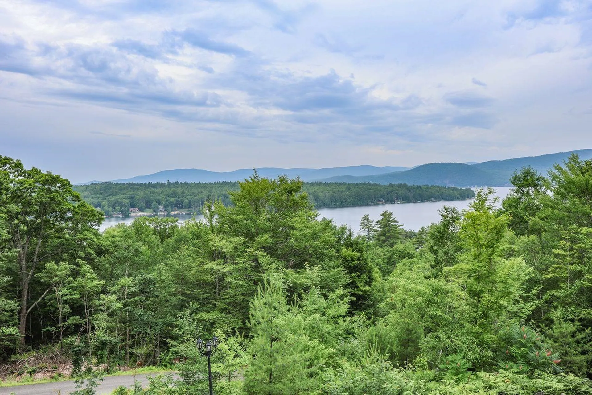 54 Chrisden Drive Bridgewater NH 03222
