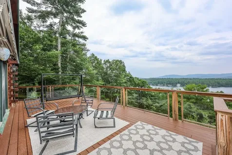 54 Chrisden Drive Bridgewater NH 03222