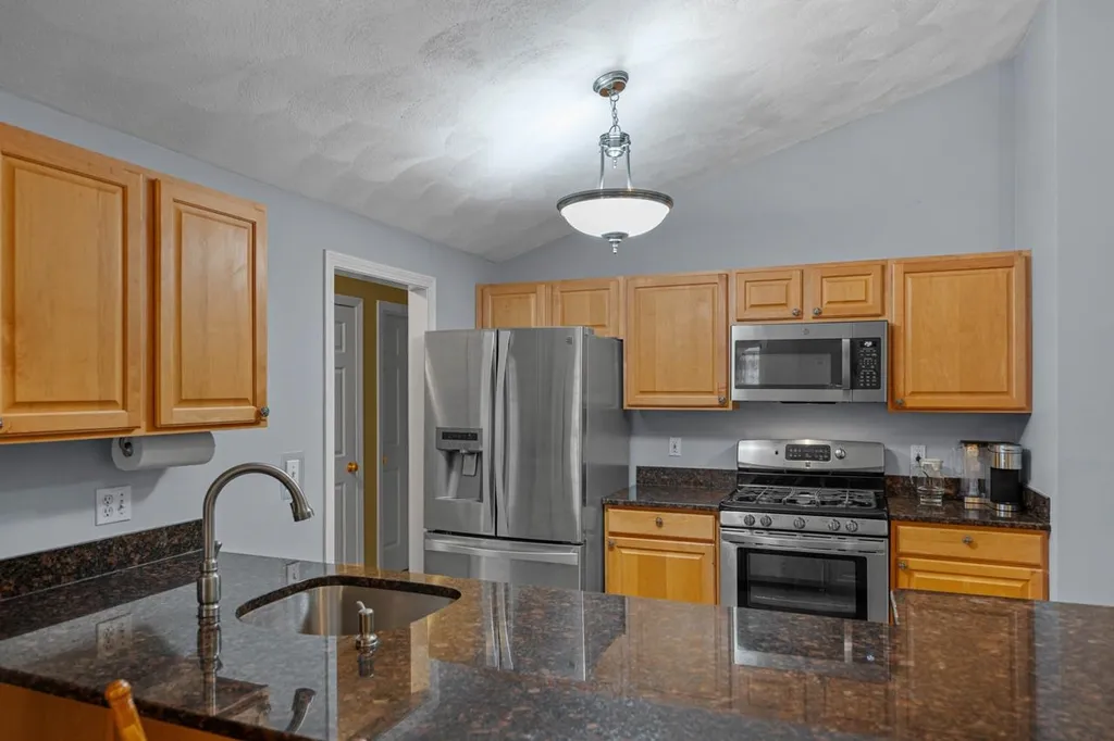 1 Trent Road Hooksett NH 03106