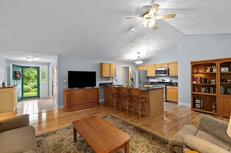 1 Trent Road Hooksett NH 03106