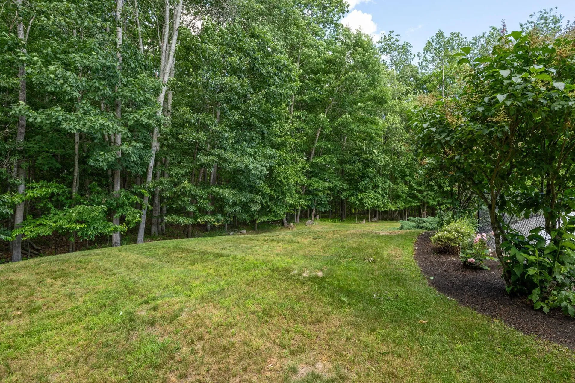 7 Bartlett Road Stratham NH 03885
