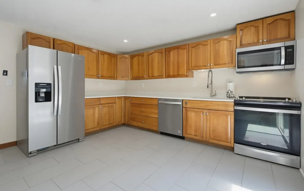 49 Patten Road Bedford NH 03110