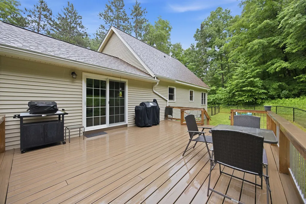 345 Riverdale Road New Boston NH 03070